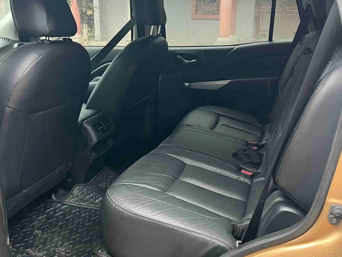 Nissan Terra 2018 2.5L Automatic 4WD Luxury Edition фото 8