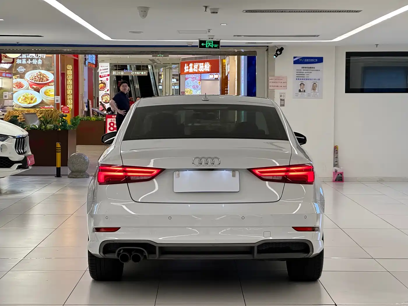 Audi A3 2018 30th Anniversary Limousine 35 TFSI Sport фото 6