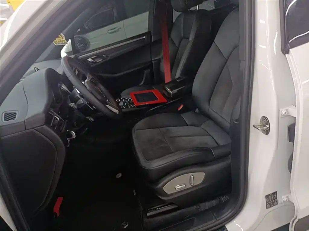 Porsche Macan 2021 Macan 2.0T фото 15