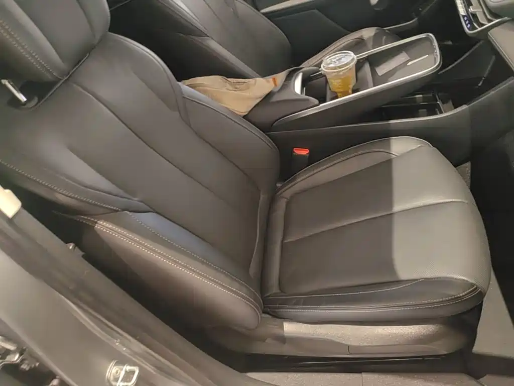 Buick LaCrosse 2024 2023 28T Premium Edition
