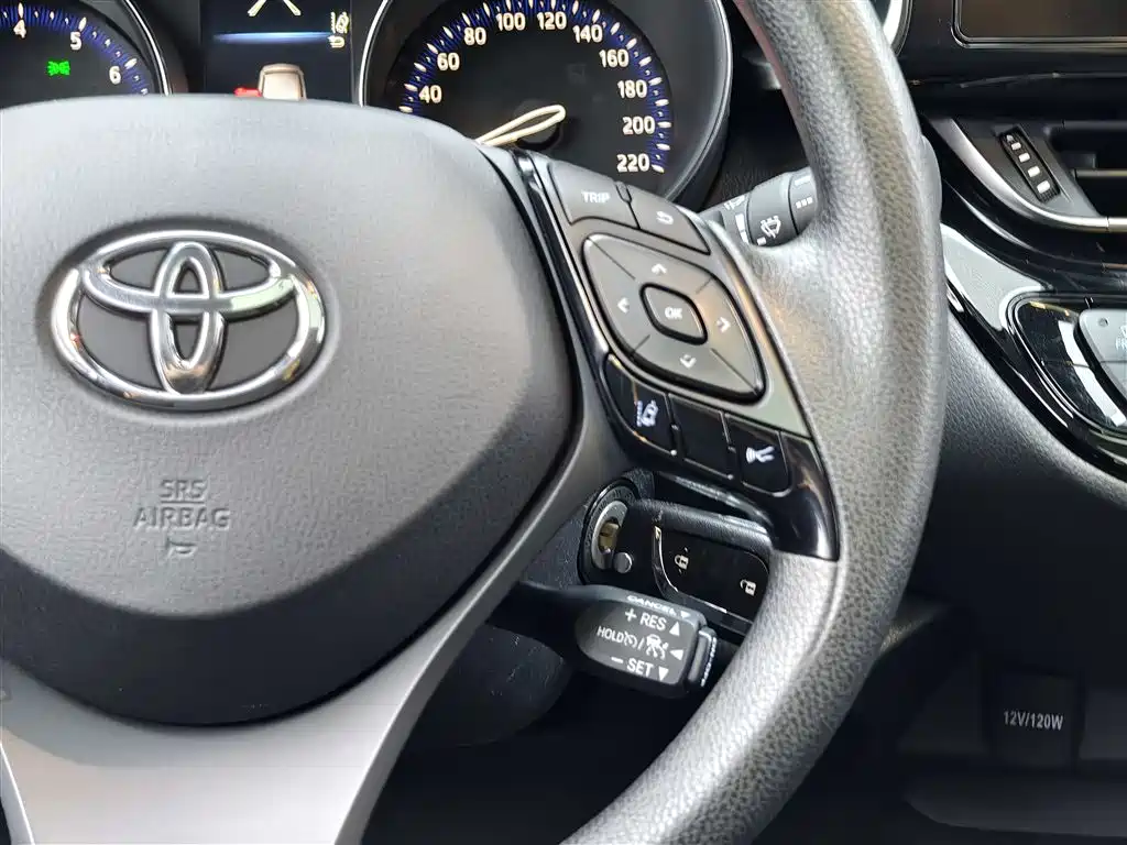 Toyota IZOA 2021 2.0L Yixing Edition фото 30