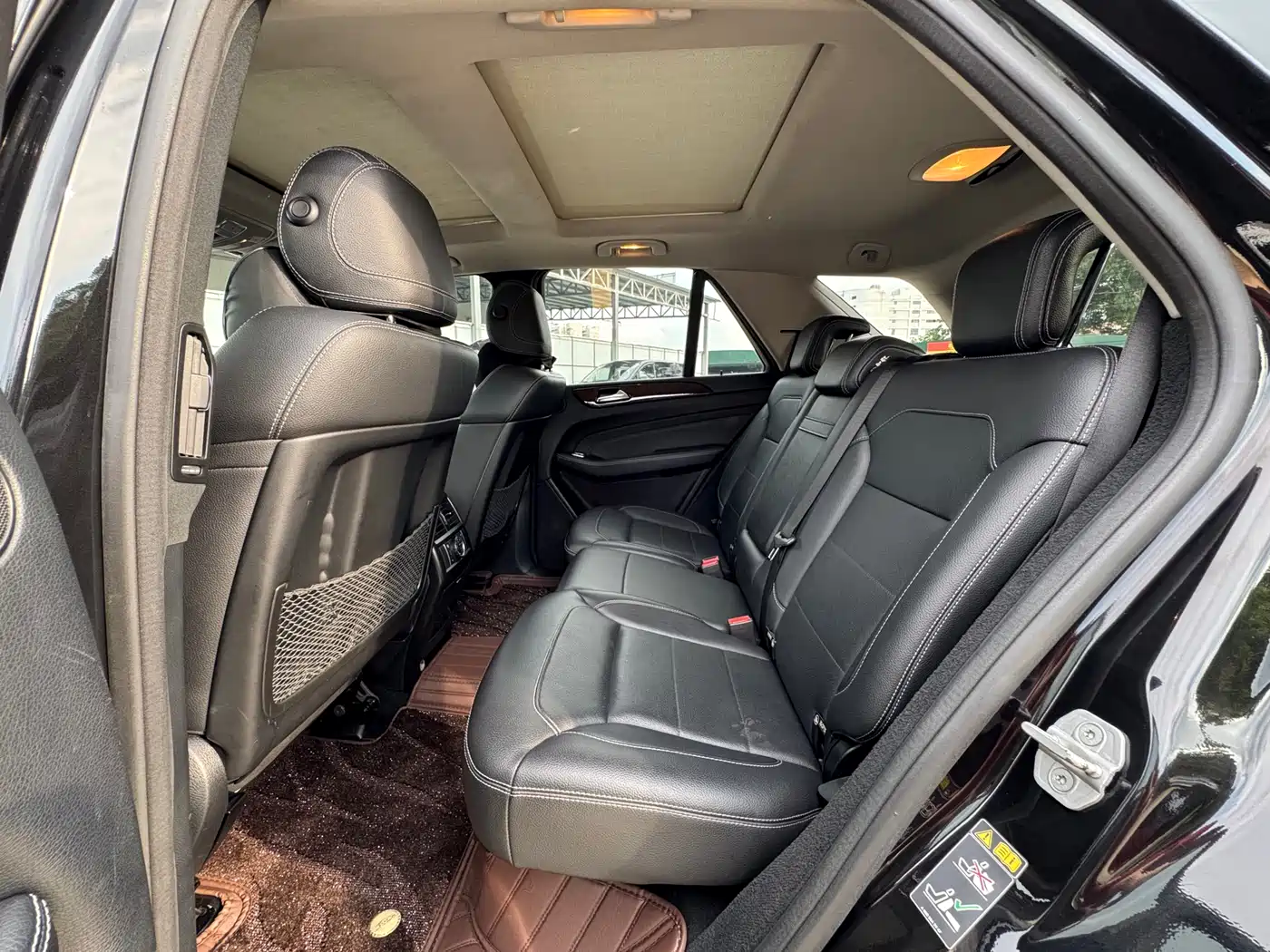 Mercedes-Benz M-Class 2012 Model ML 350 Luxury фото 12