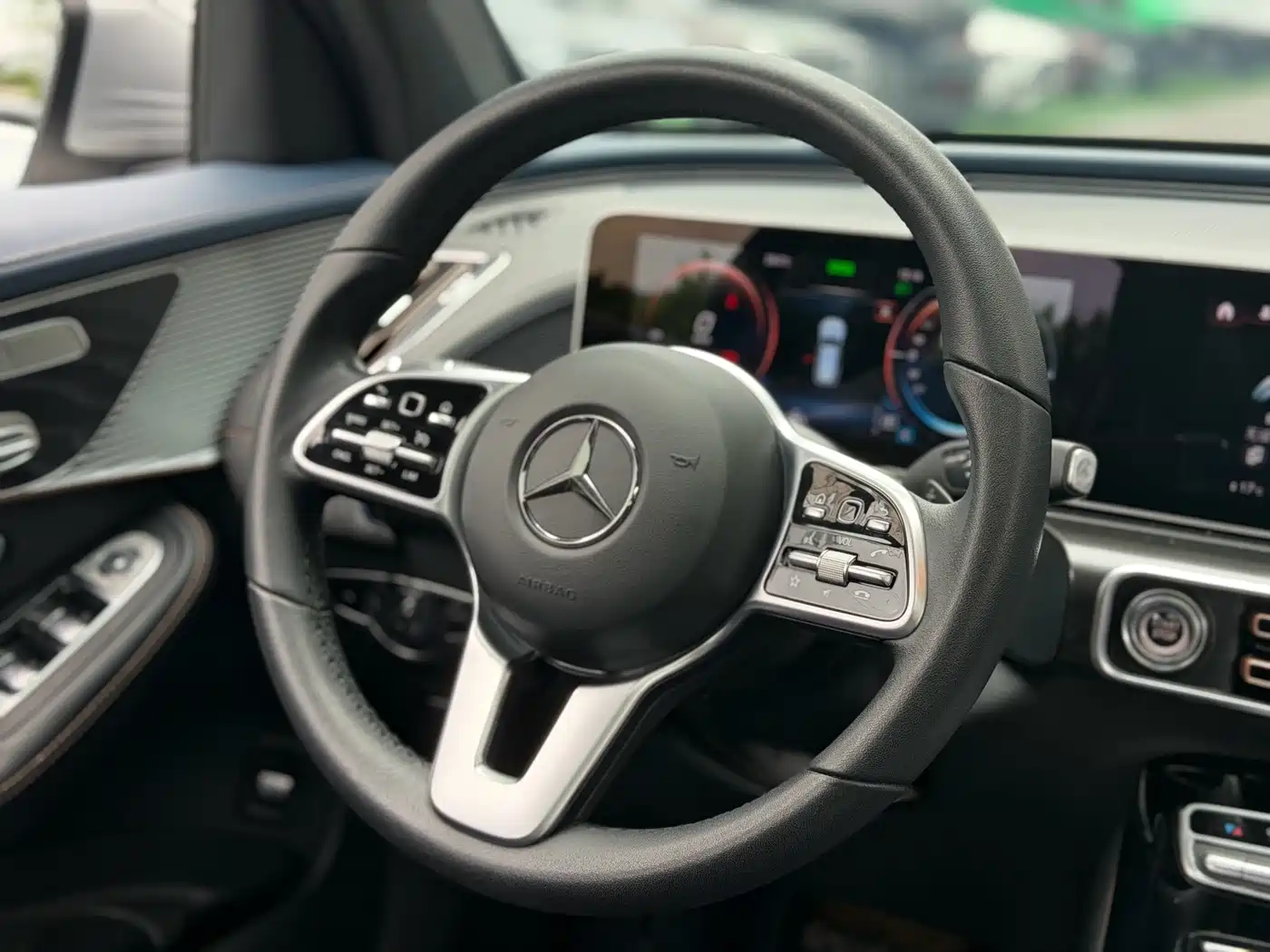Mercedes-Benz EQC 2020 EQC 400 4MATIC фото 9