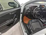Фото 16 - Audi Q2L e-tron