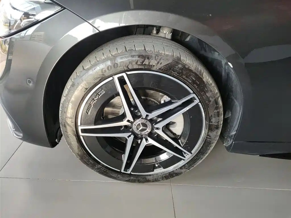 Mercedes-Benz C-Class 2023 Facelift C 260 L Night Sport Edition фото 23