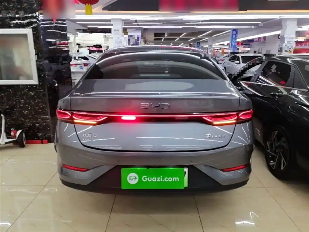 BYD Qin PLUS 2025 DM-i Smart Drive 55KM Leader фото 6