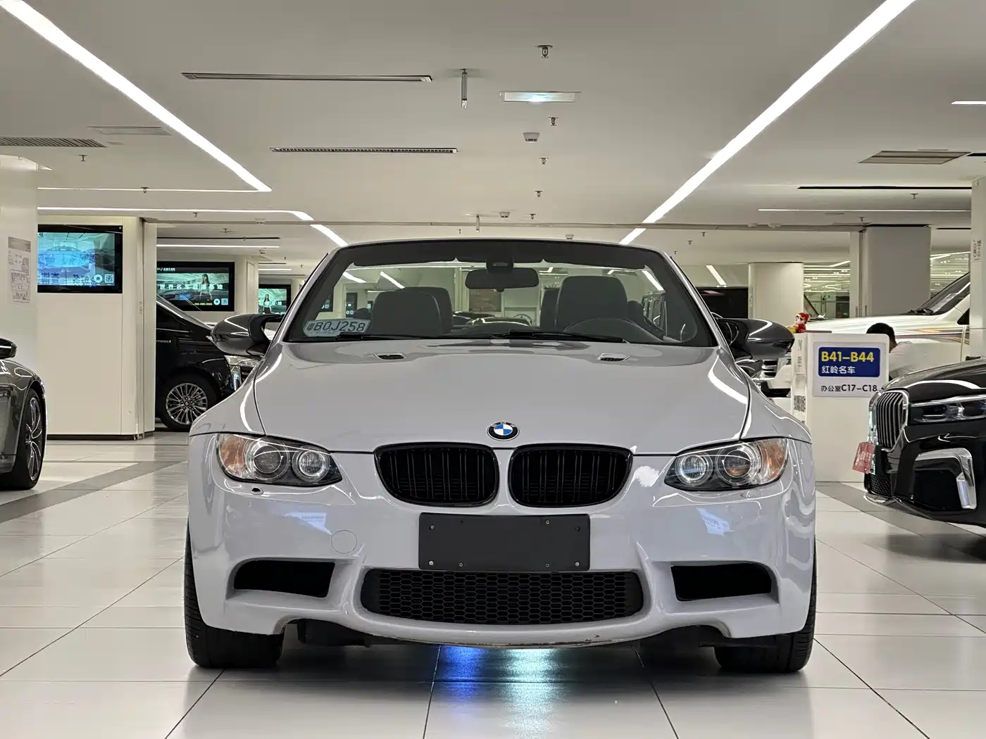 BMW M3 2009 BMW M3 Convertible фото 3