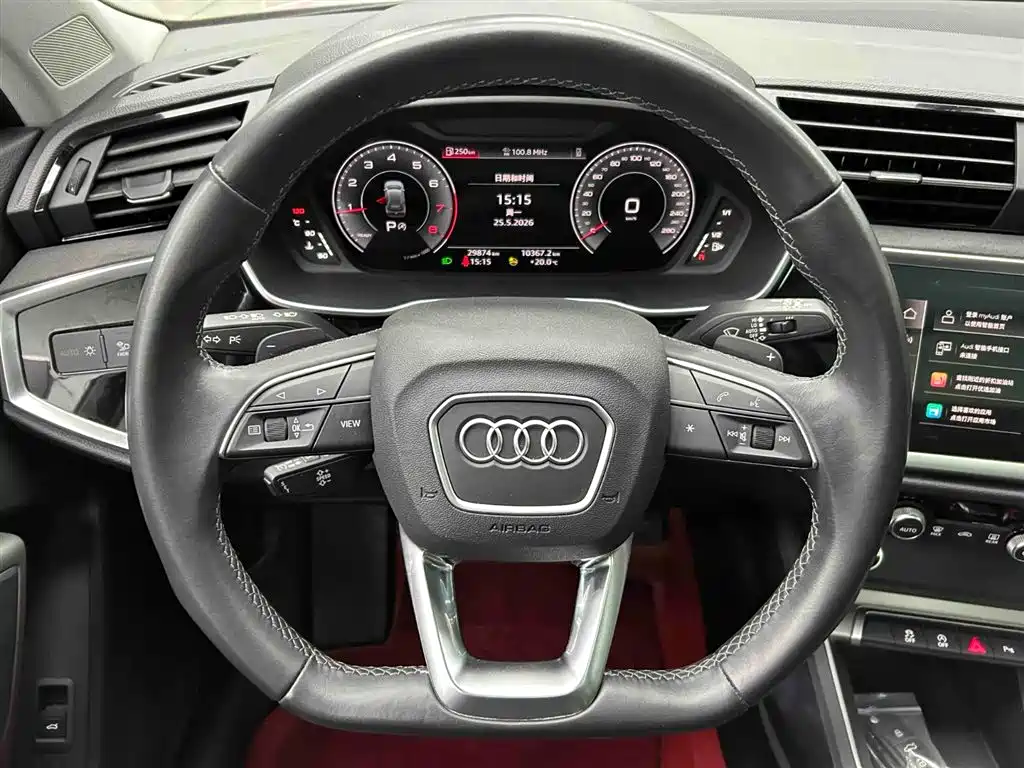 Audi Q3 2022 35 TFSI Fashion Dynamic фото 3
