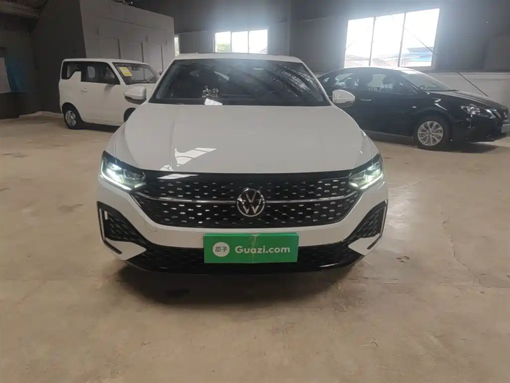 Volkswagen Lavida 2024 Model 1.5L Automatic Starlight 5 Million Edition фото 3