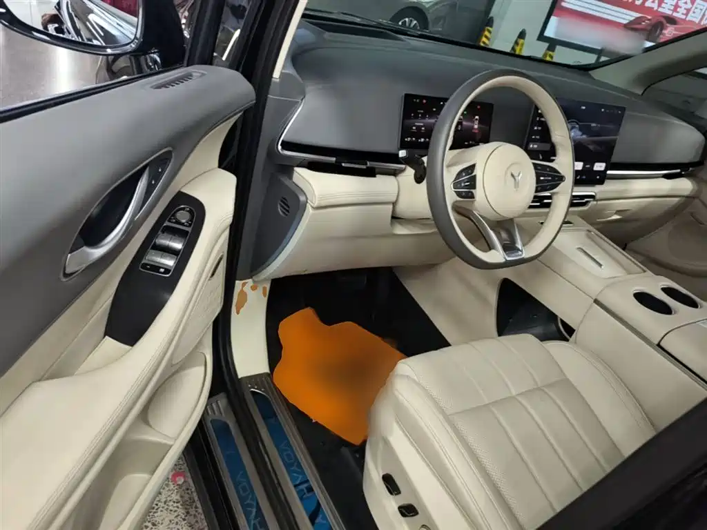 Voyah Auto Voyah Dreamer 2025 Model PHEV 4WD Excellent QianKun Edition фото 12