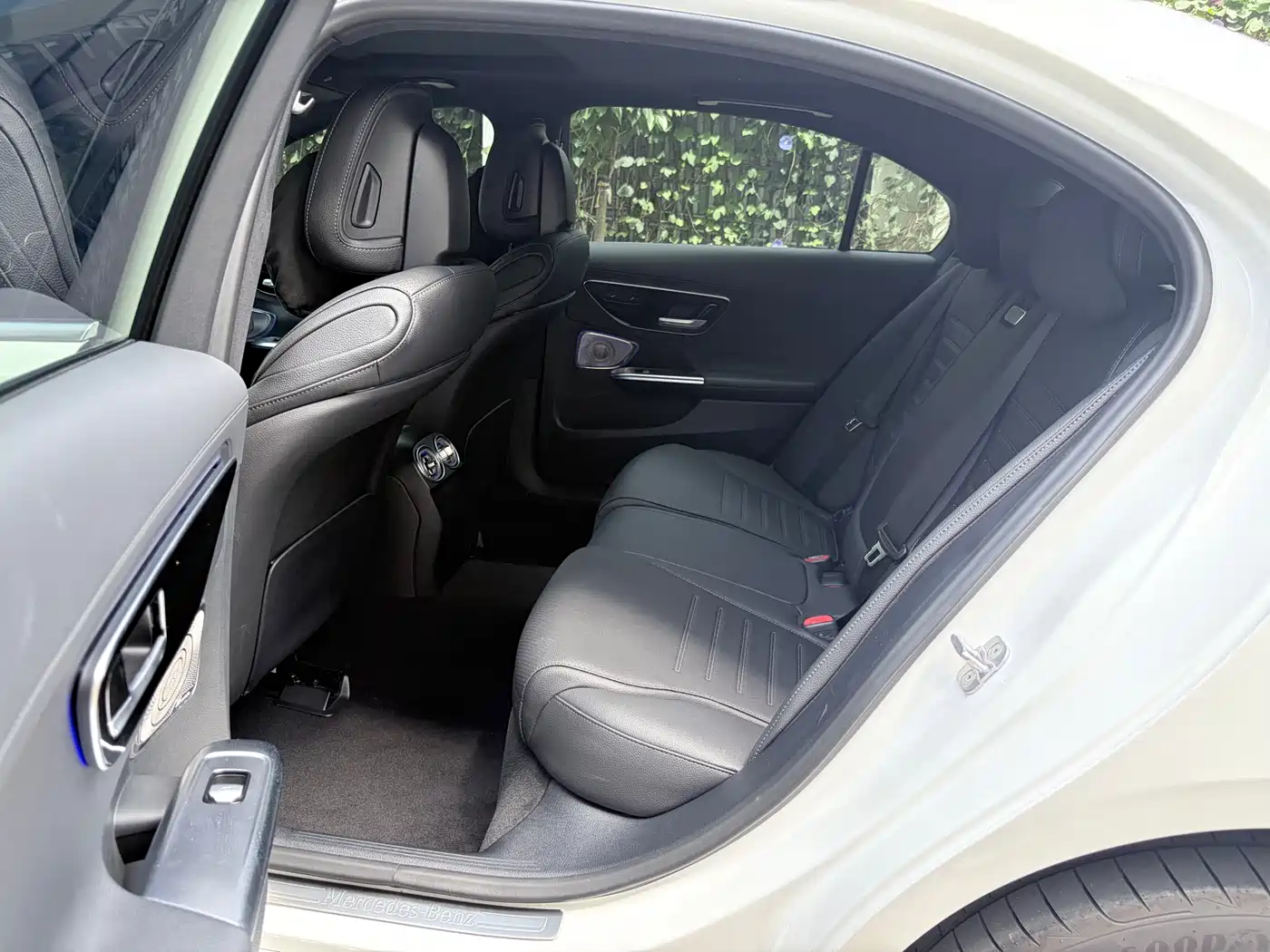 Mercedes-Benz C-Class 2024 C 200 L Sport Edition фото 14