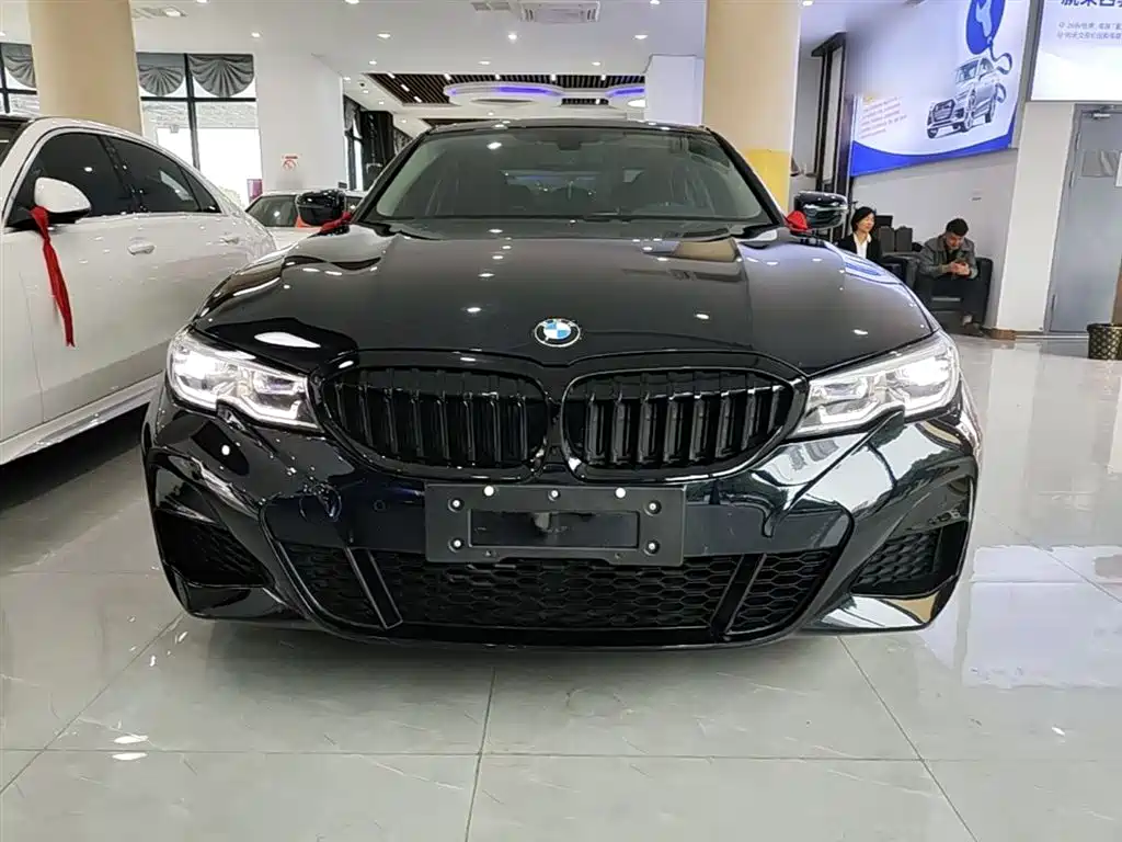 BMW 3-SERIES