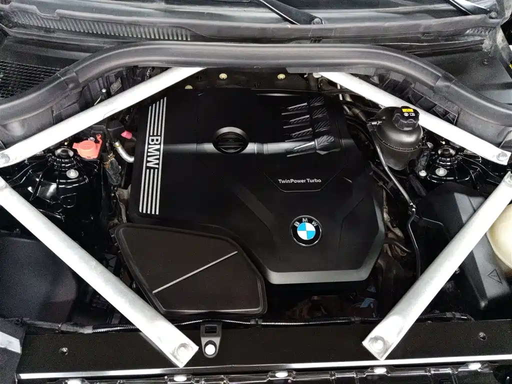 BMW X5 (IMPORTED)