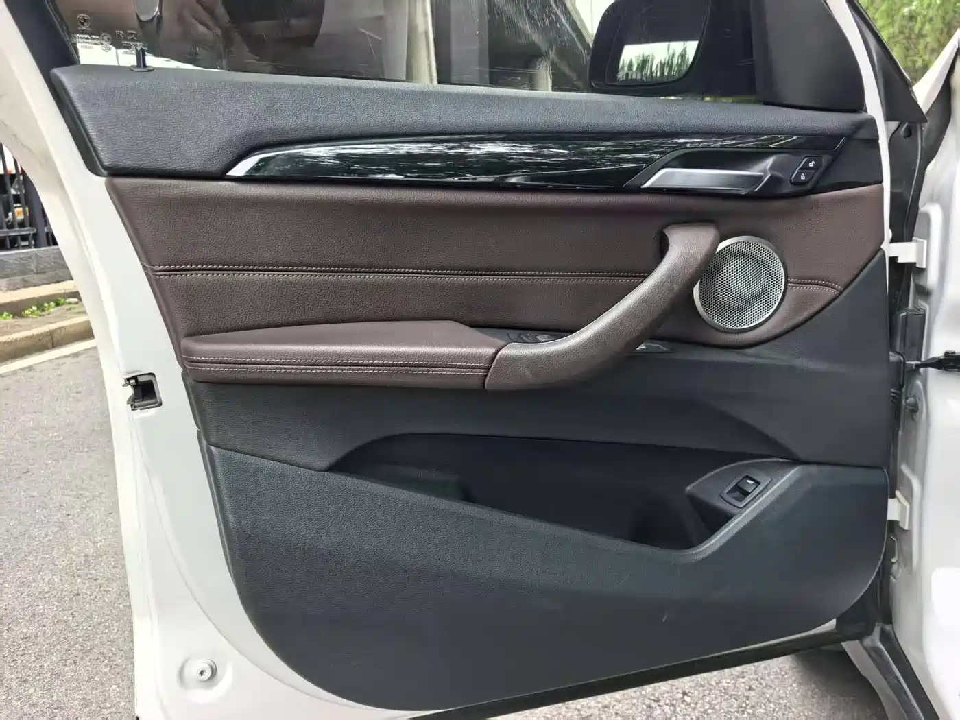 BMW X1 2021 sDrive25Li Leading фото 6