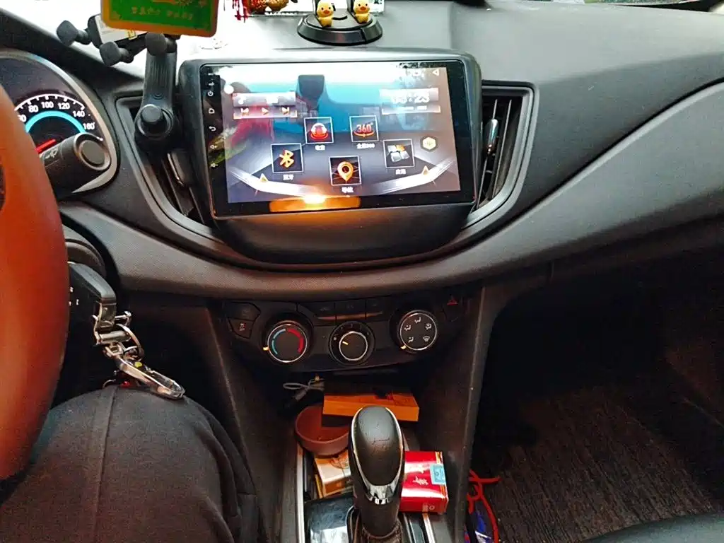 Chevrolet Cavalier 2016 1.5L Automatic Delight Edition фото 6