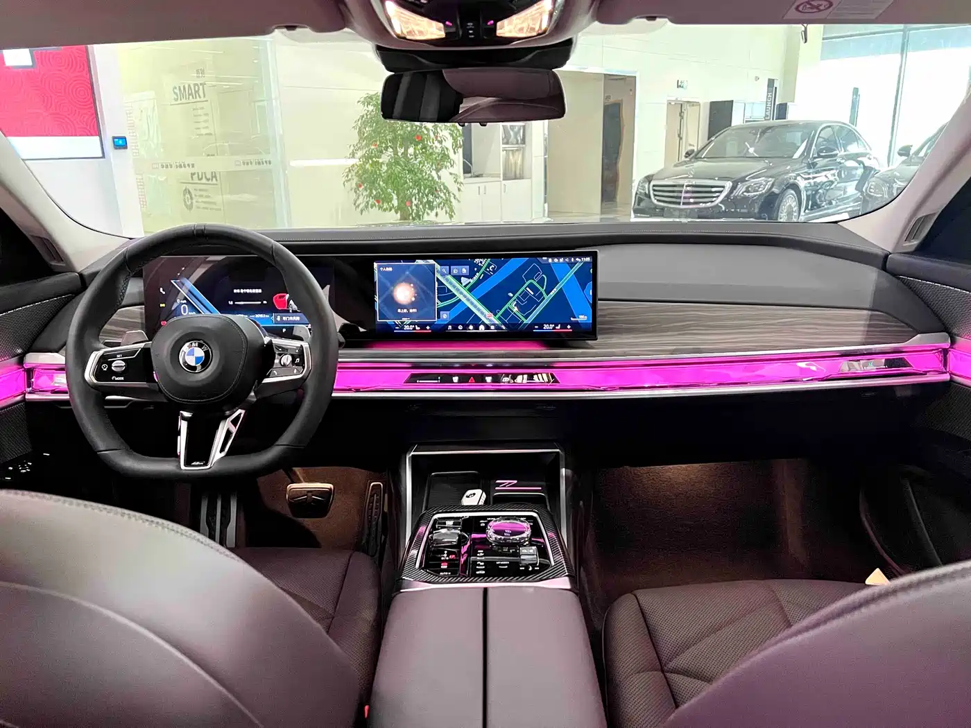 BMW 7 Series 2023 Model 735Li M Sport Package фото 8
