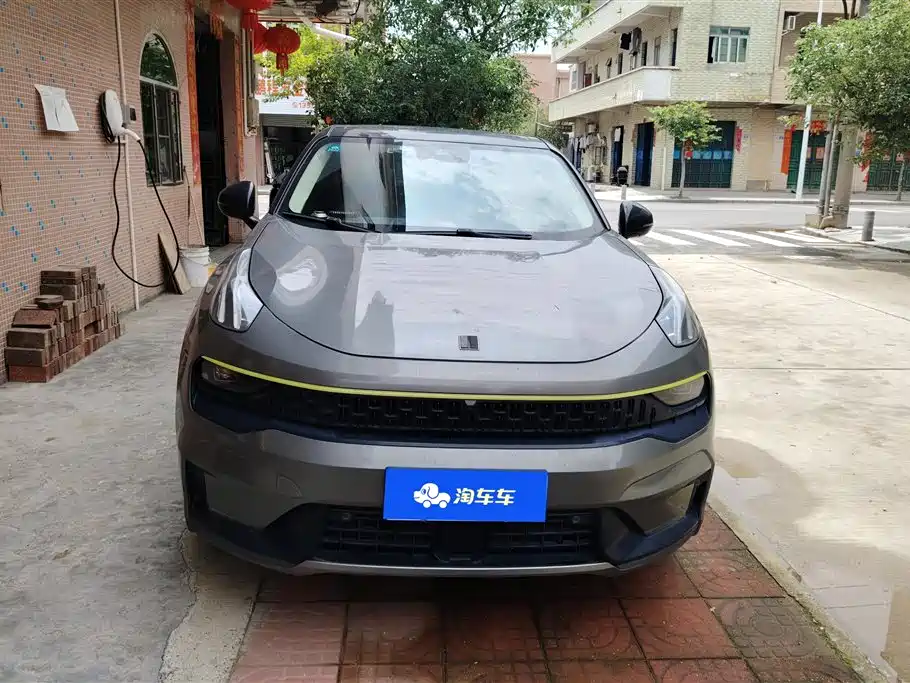 Lynk & Co 05 2020 2.0TD 2WD Shine Halo фото 2