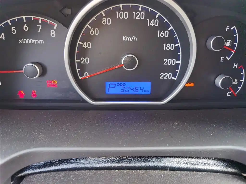 Hyundai Elantra 2011 1.6L Automatic Comfort фото 5