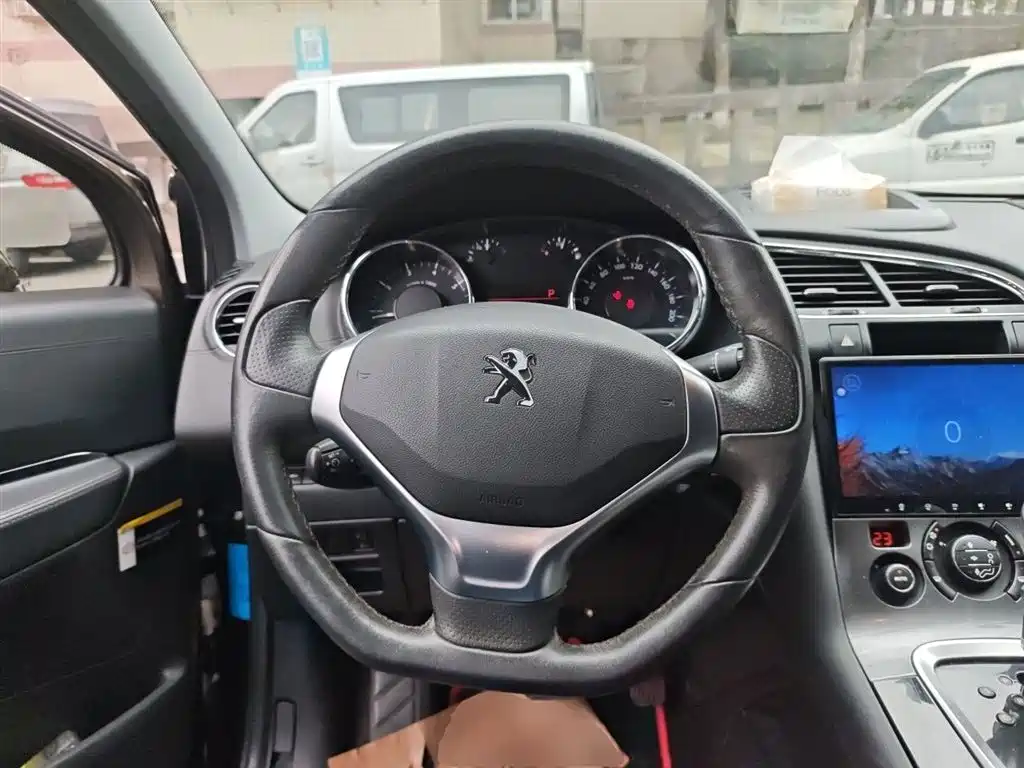 Peugeot 3008 2013 2.0L Automatic Trend Edition фото 7