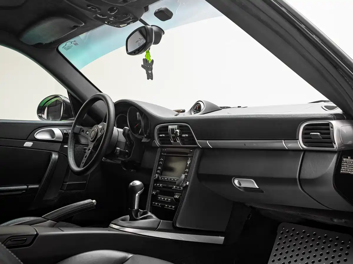 Porsche 911 2010 Carrera S 3.8L фото 14