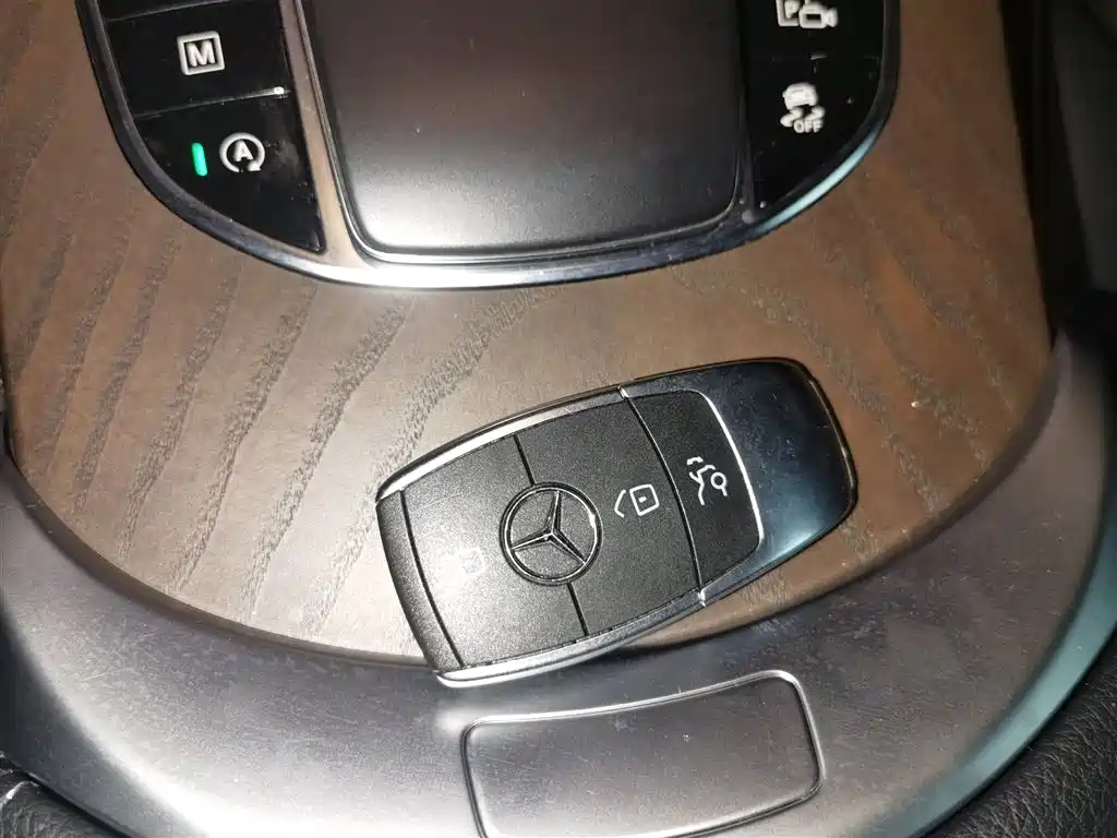Mercedes-Benz GLC 2022 Model GLC 300 L 4MATIC Dynamic Edition фото 12