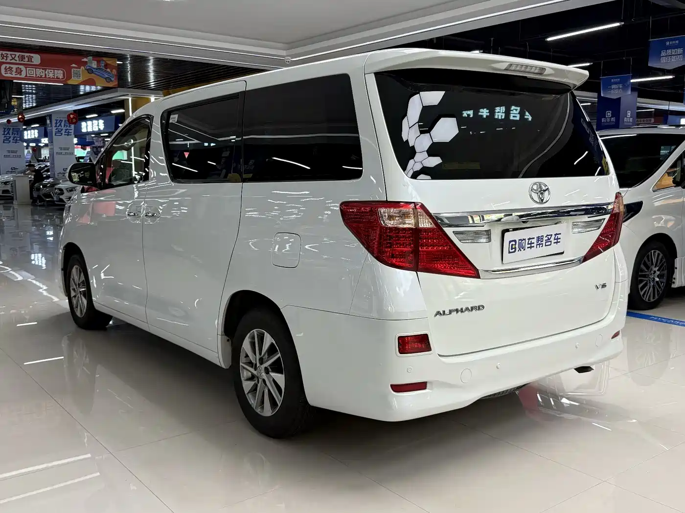 Toyota Alphard 2012 3.5L Luxury Edition фото 19