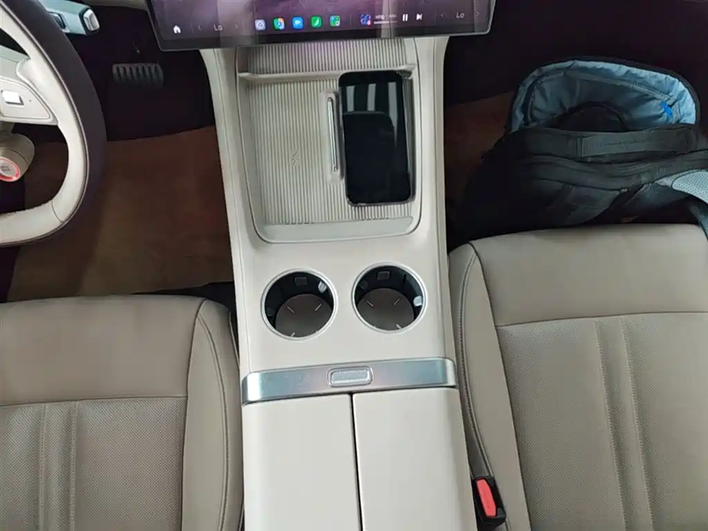 Xiaomi Auto Xiaomi YU7 2025 Extended Range RWD Edition фото 14