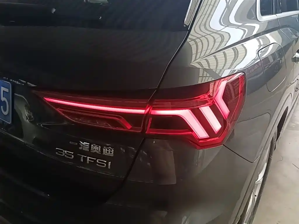 Audi Q3 2019 35 TFSI Fashion Elegance фото 8
