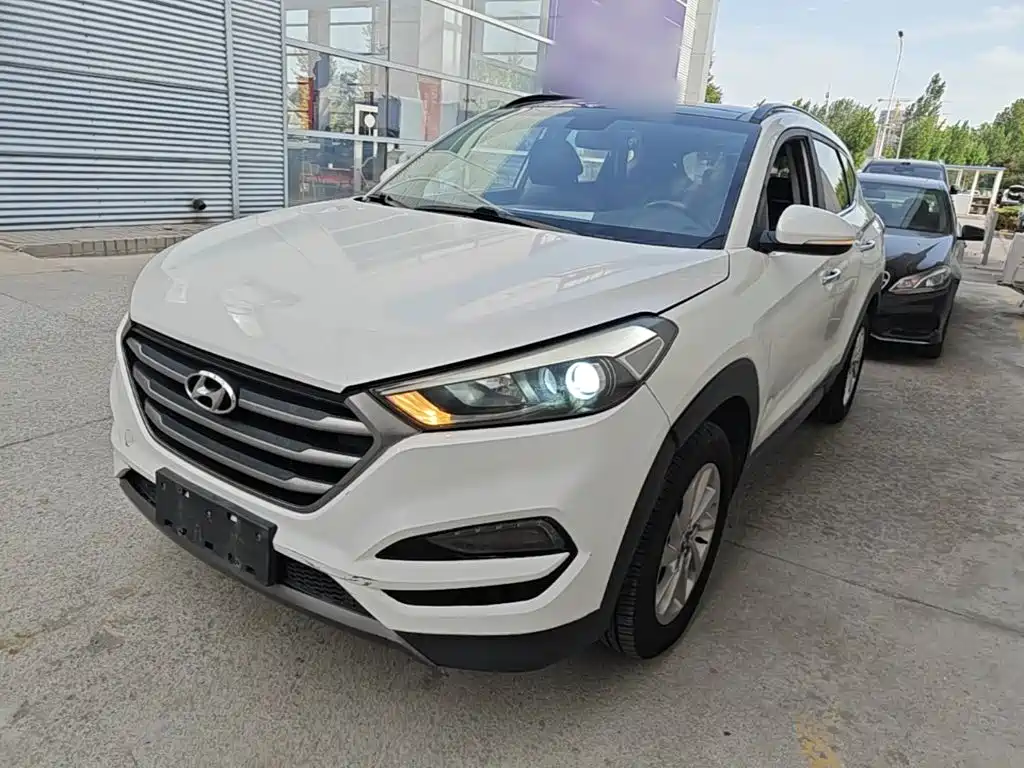 Hyundai Tucson 2015 — пригон из Китая