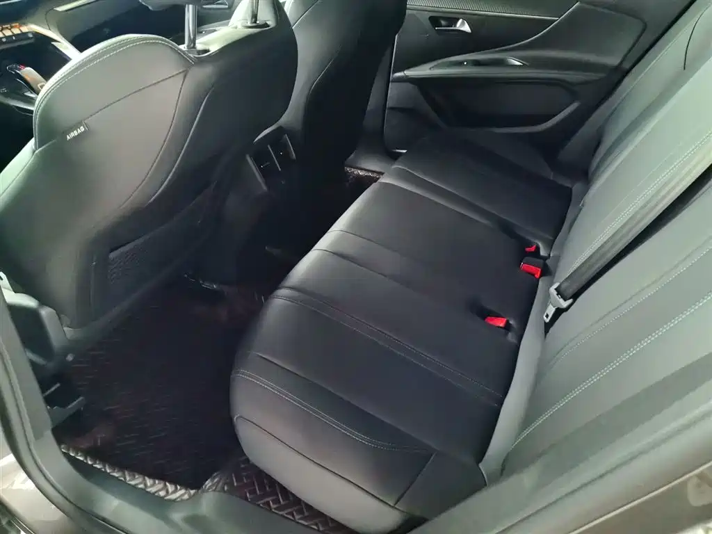 Peugeot 4008 2021 360THP Performance Edition фото 17