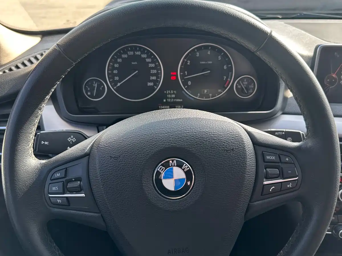 BMW X5 (Import) 2015 Model xDrive35i China Limited Edition фото 10