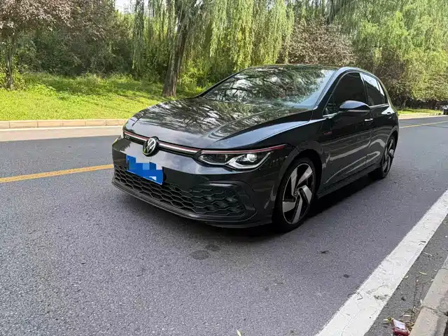 volkswagen golf-gti