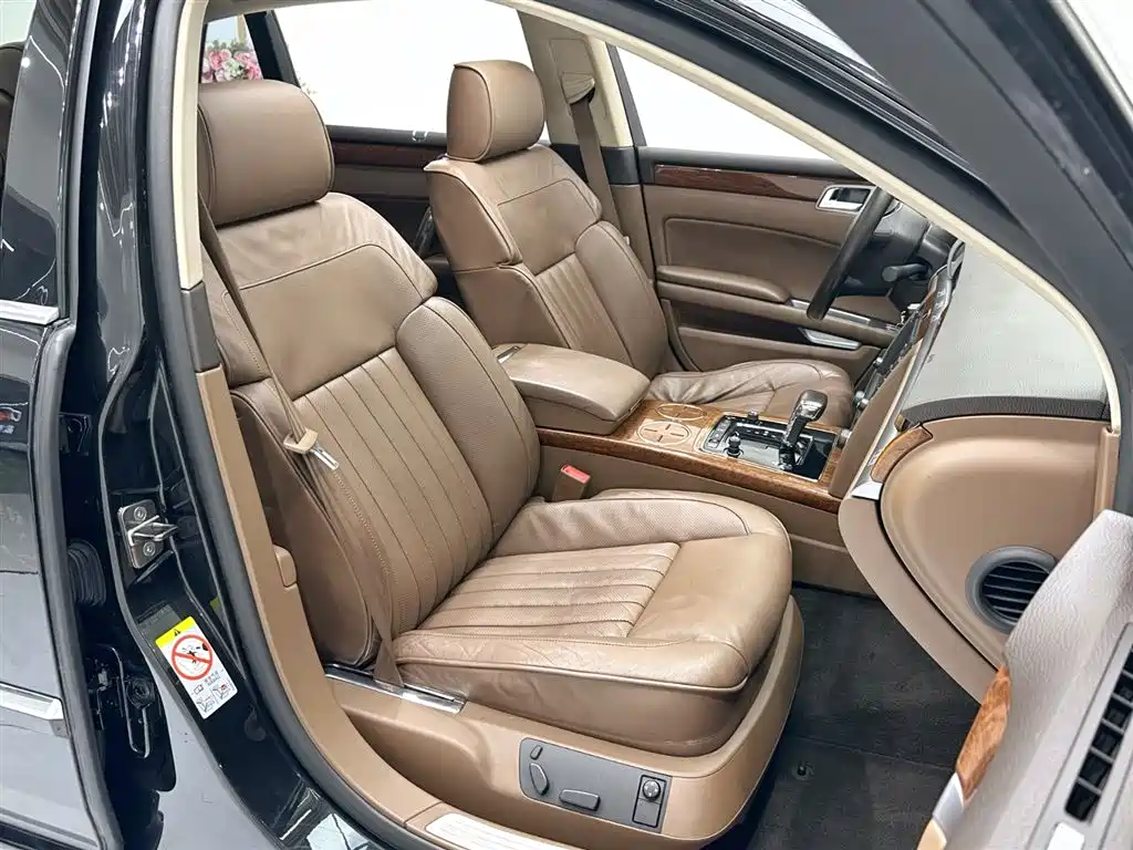 Volkswagen Phaeton 2014 3.0L Business Edition фото 9