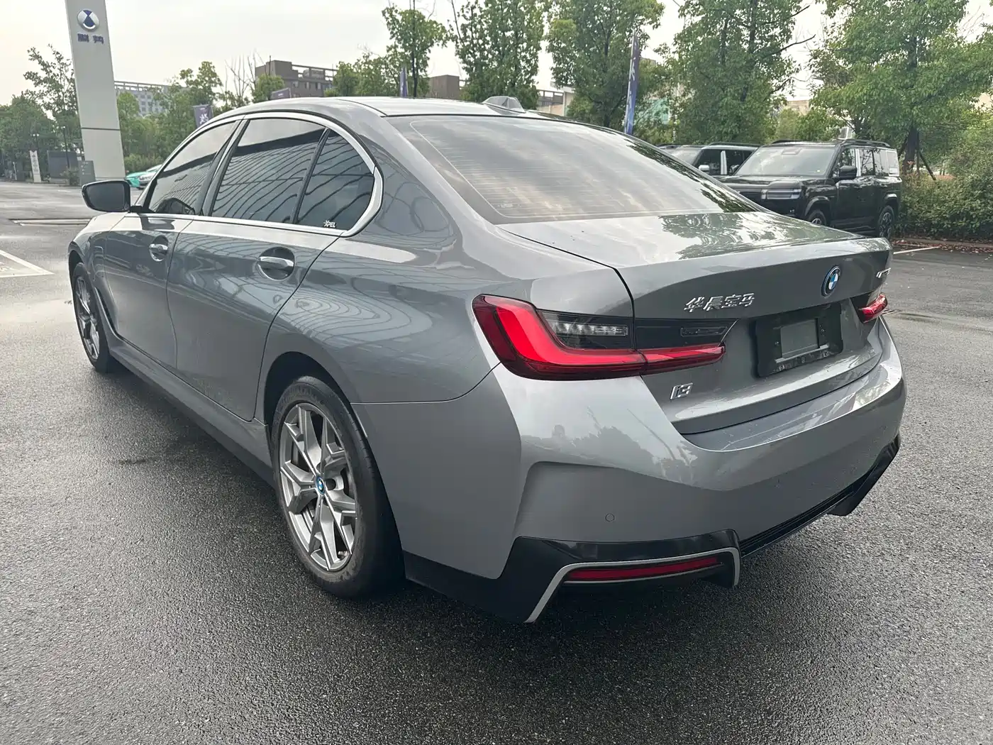 BMW i3 2024 eDrive 35 L фото 18