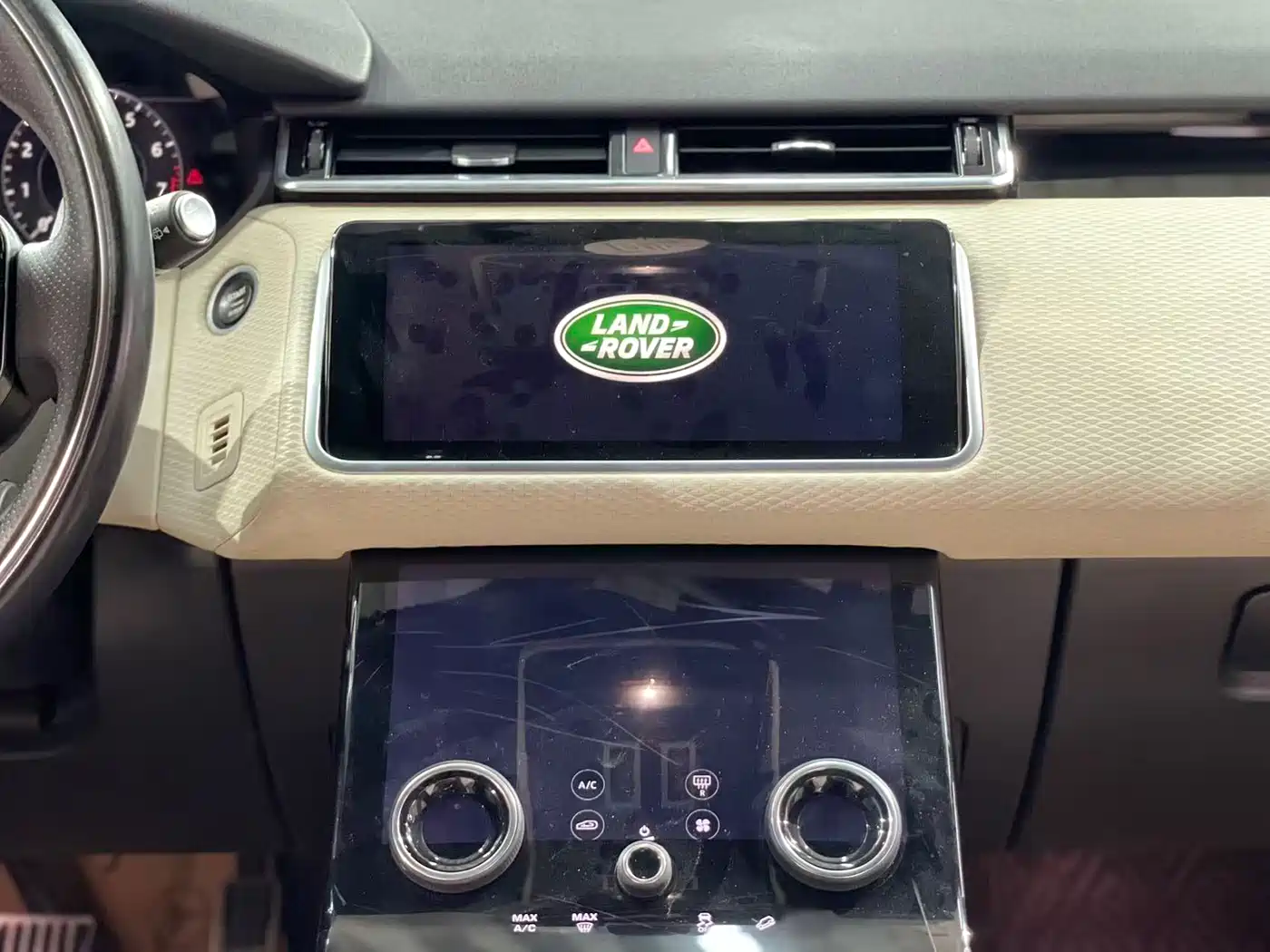Land Rover Range Rover Velar 2018 P380 R-DYNAMIC SE фото 22