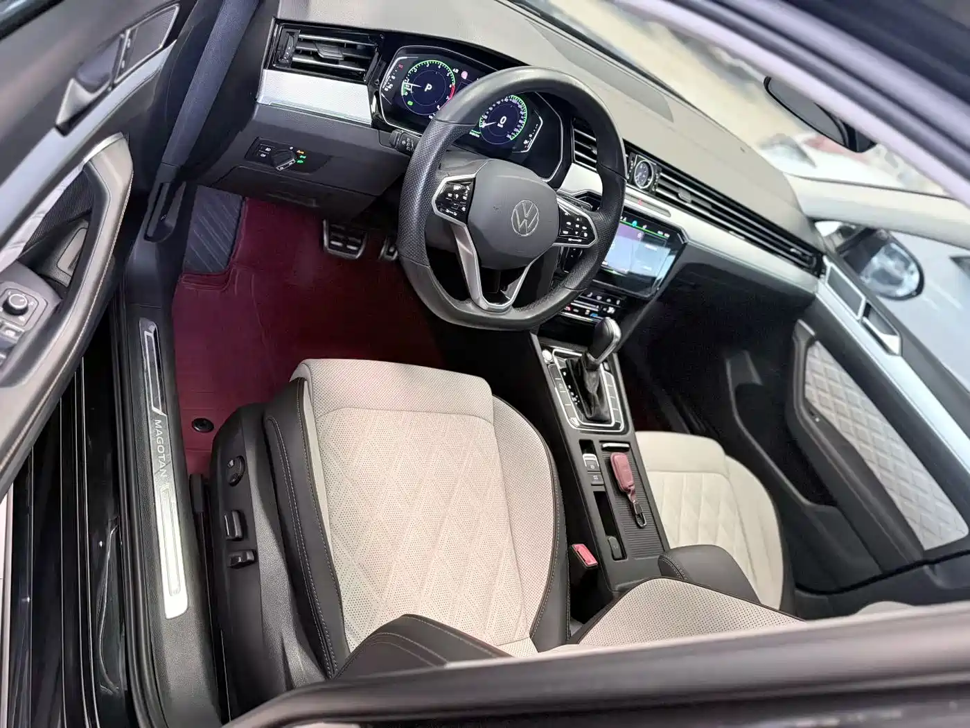 Volkswagen Magotan 2023 2 Million Units Anniversary Edition 330TSI DSG Leading Type фото 5