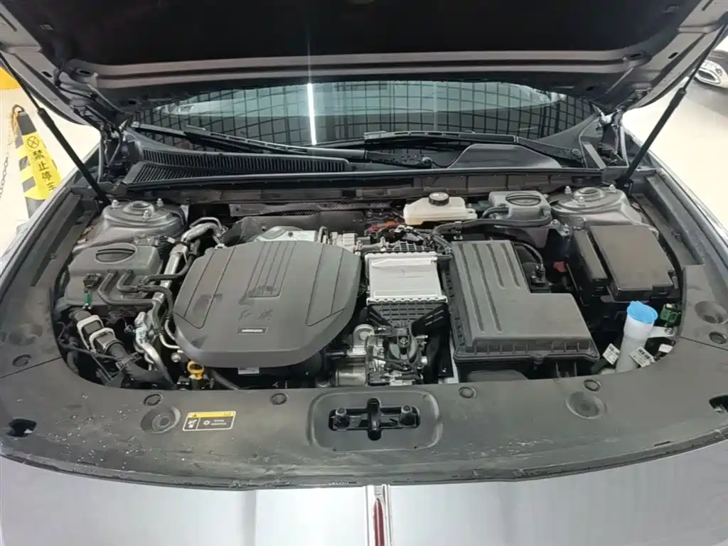 Hongqi H5 PHEV 2025 170 Super Hybrid Edition фото 20