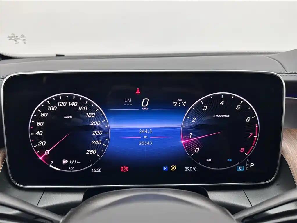 Mercedes-Benz GLC 2024 Facelift GLC 300 L 4MATIC Sport 5-seater фото 14