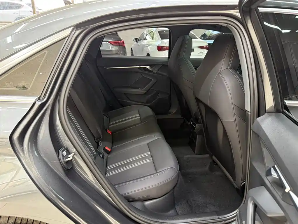 Audi A3 2023 Facelift A3L Limousine 35 TFSI Fashion Sport фото 19