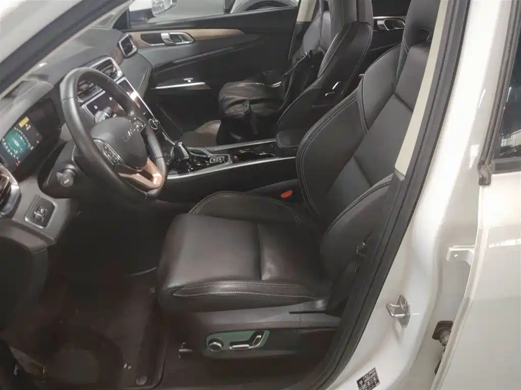 Lynk & Co 01 2019 2.0T 2WD Type Pro Version China V фото 11