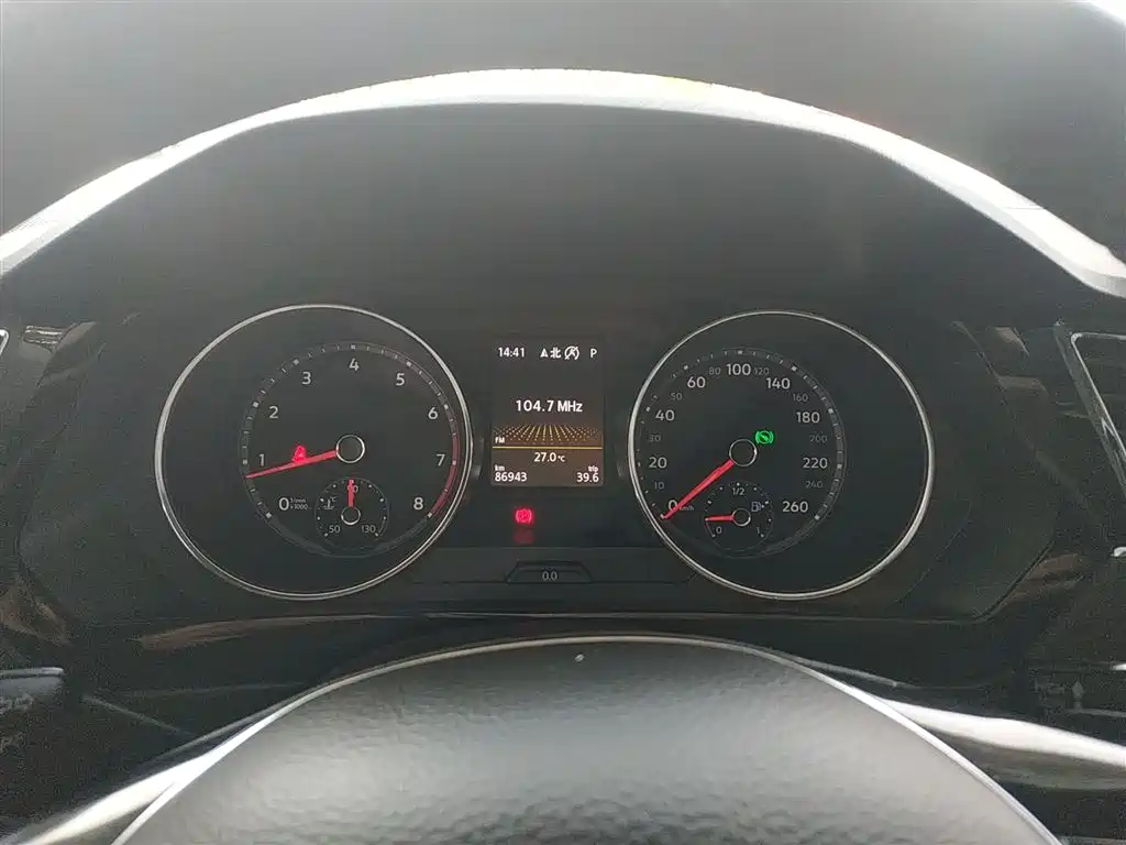 Volkswagen Tiguan L 2018 330TSI Automatic 2WD Luxury Edition фото 12