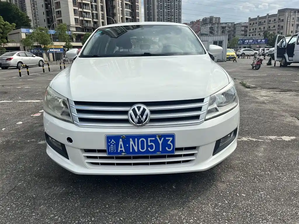 Volkswagen Santana 2015 1.6L Manual Comfort Edition фото 2