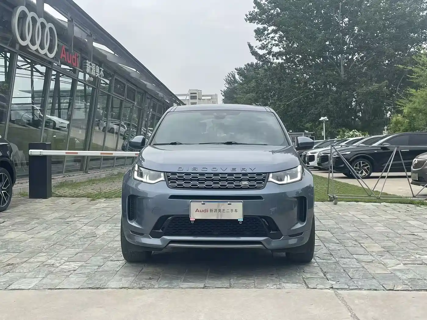 Land Rover Discovery Sport 2021 249PS R-Dynamic S Performance Edition фото 3