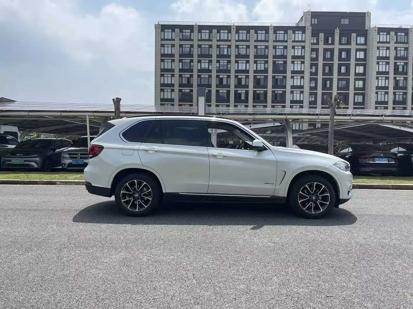 BMW X5 (Import) фото 5