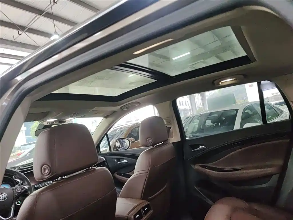 Buick Envision Plus 2017 28T AWD Elite фото 14