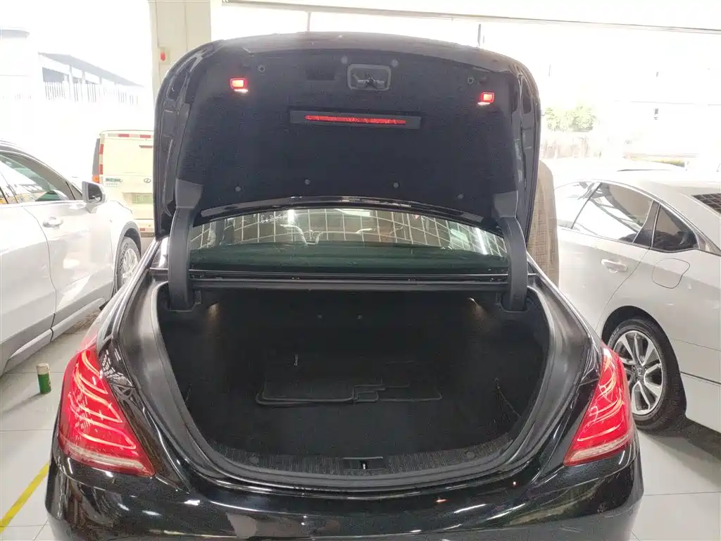 Mercedes-Benz S-Class 2014 S 320 L Business фото 17