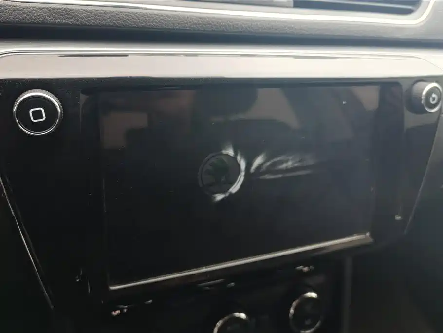 Škoda Superb 2018 TSI280 DSG Comfort (China V) фото 13
