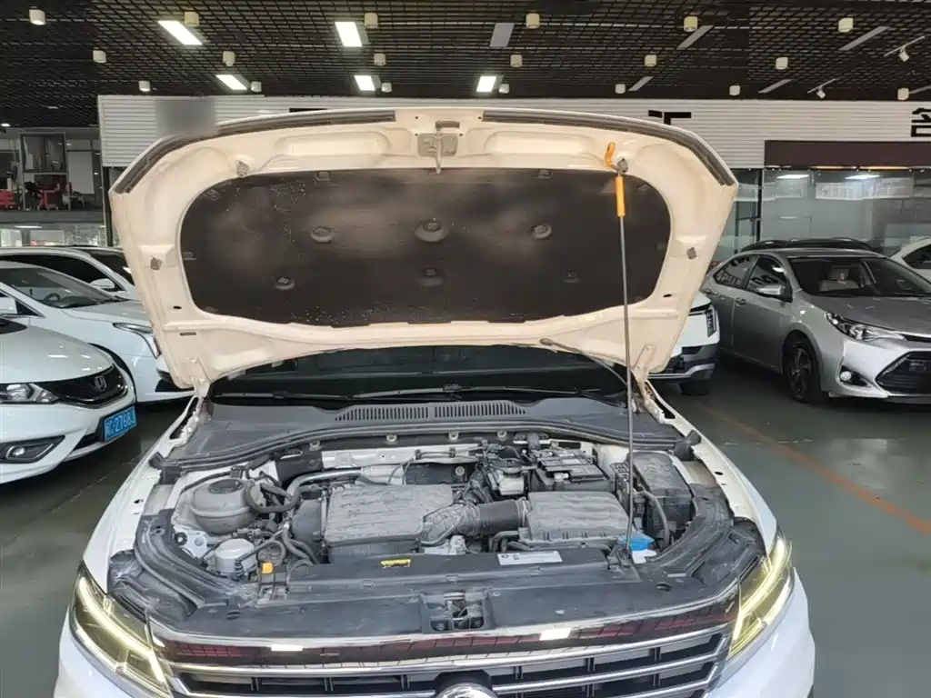 Volkswagen Lavida 2019 1.5L Automatic Comfort Edition China VI фото 20