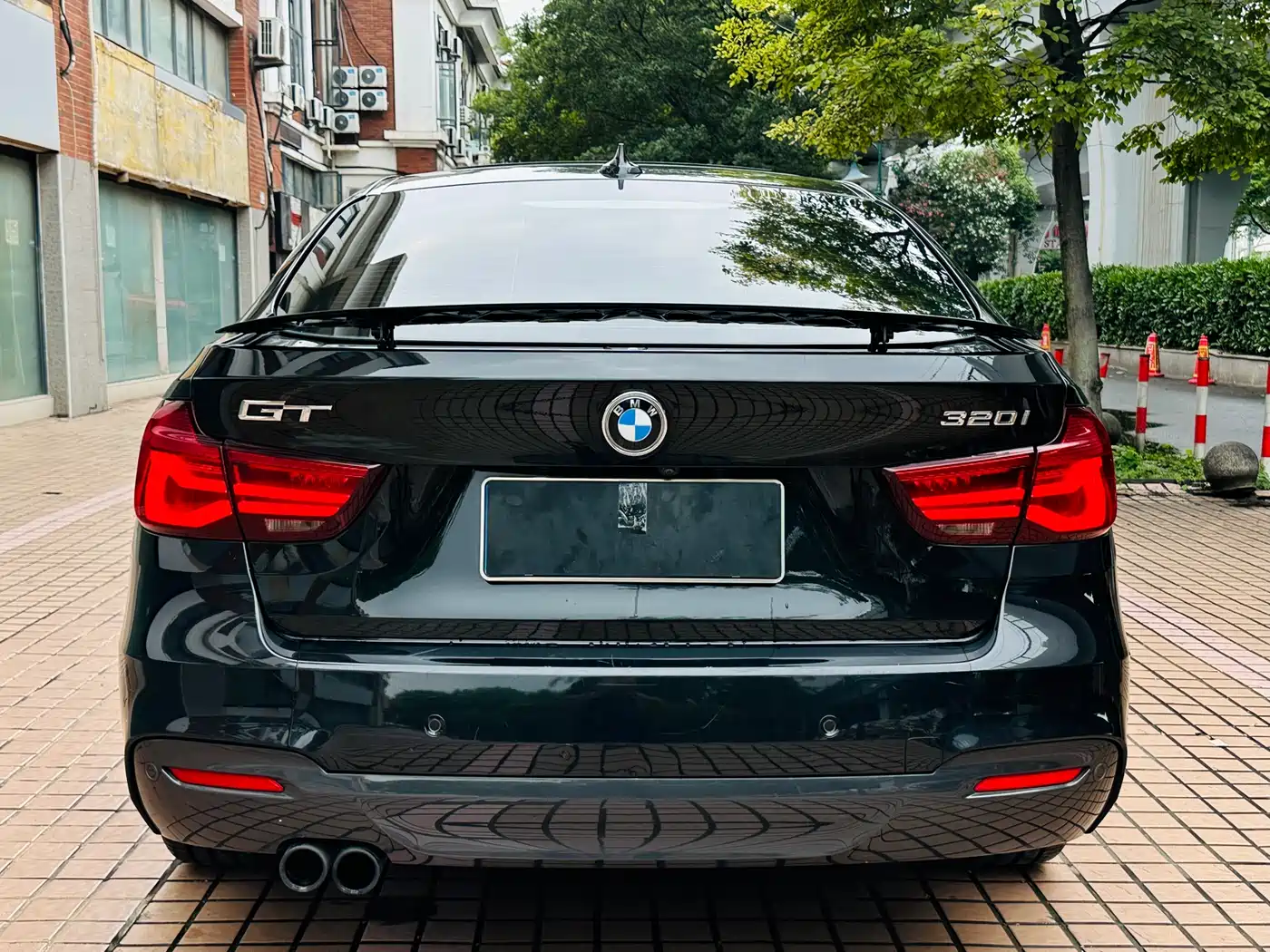 BMW 3 Series GT 2019 320i M Sport Black Night Edition фото 8