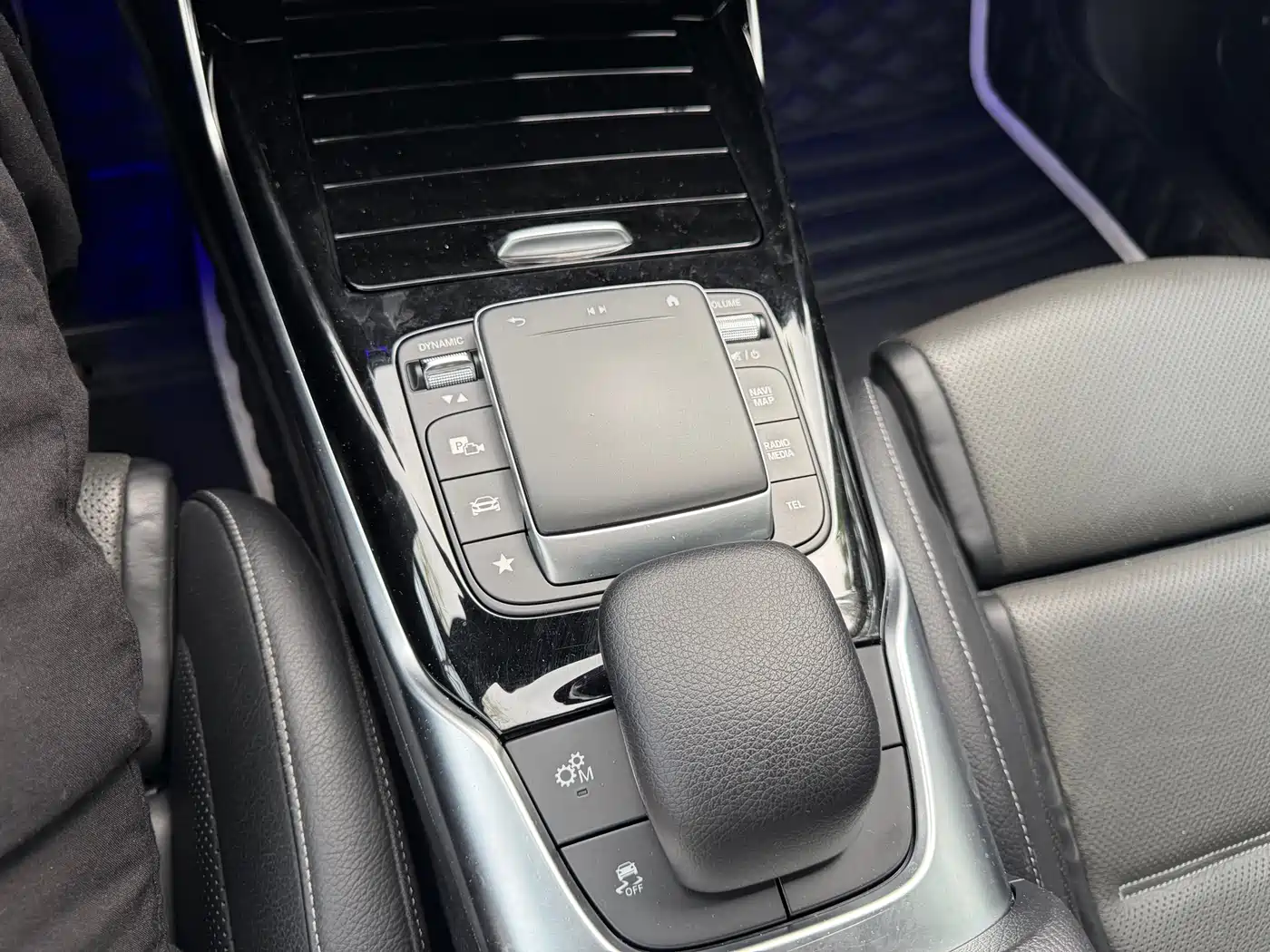 Mercedes-Benz A-Class AMG (Import) 2020 AMG A 45 4MATIC+ фото 19